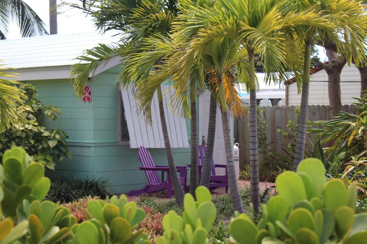 Tropical Cottages Marathon Kültér fotó
