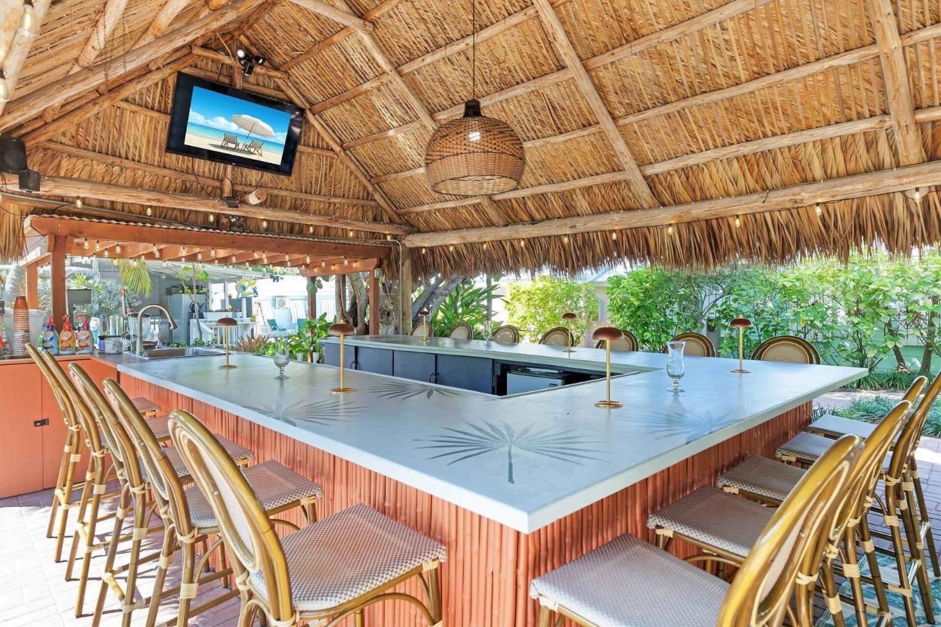 Tropical Cottages Marathon Kültér fotó